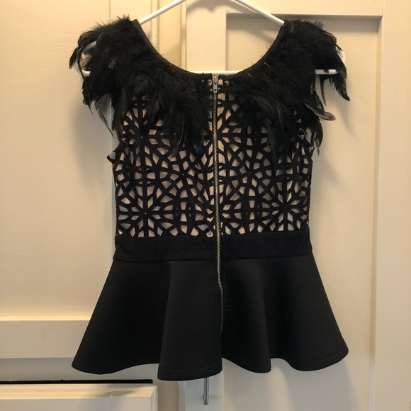LF Stores Angel Biba Laser cut feather Peplum top - Picture 3 of 4